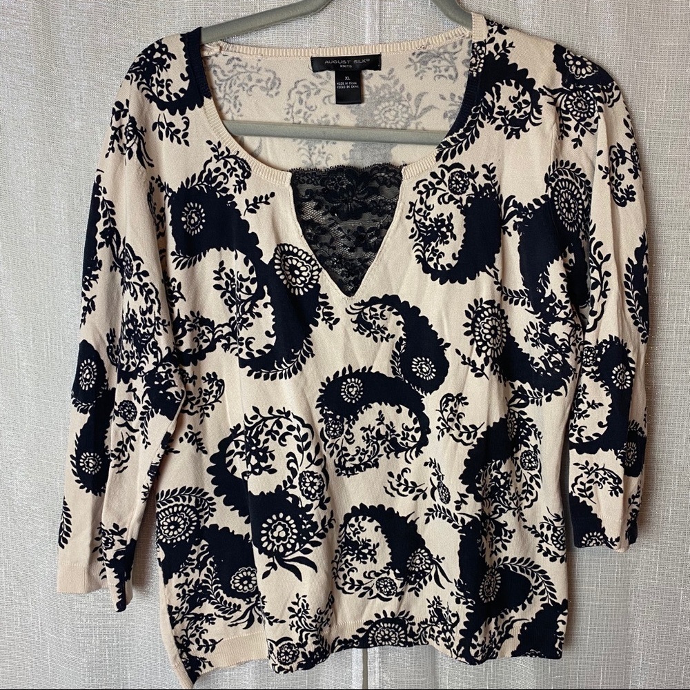 August Silk cream and black with lace ~XL